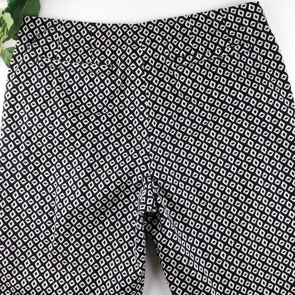 CAbi #877 Geometric Cropped Ankle Dress Pants Sz 8 - Picture 6 of 12